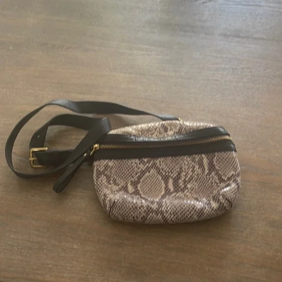 Fossil bag - Picture 1 of 8